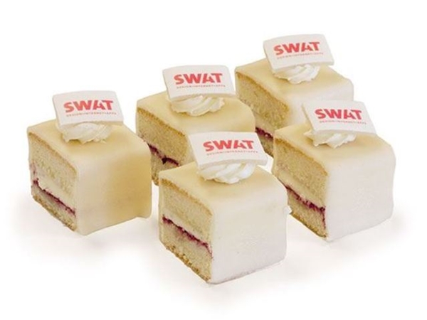 LOGO Marsepein Petit four