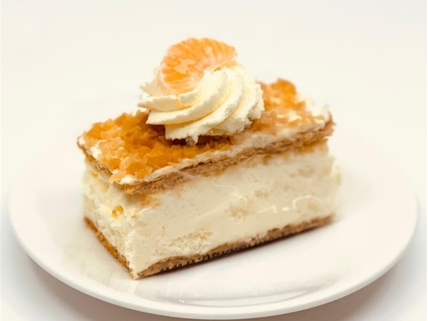 Noga slagroom tompouce